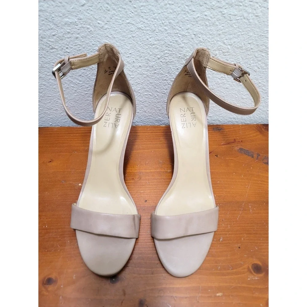 Naturalizer Beige Ankle Strap High Heel Sandals Womens‎ Size 10 M